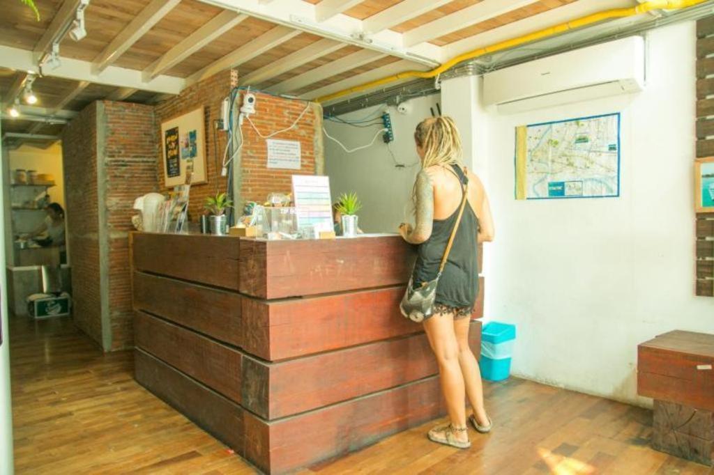 The Street Hostel Banguecoque Exterior foto